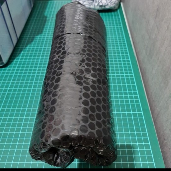 Bubble Wrap (100 x 125cm) BLACK TBL